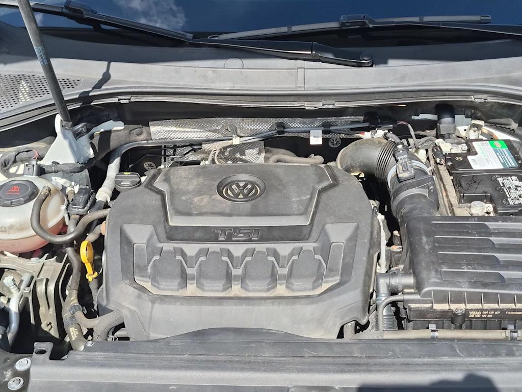 Thumbnail: 2019 Volkswagen Tiguan - 8