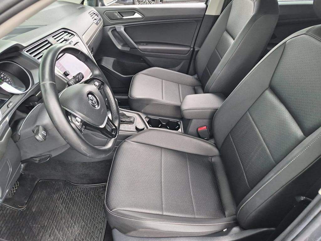 Thumbnail: 2019 Volkswagen Tiguan - 11