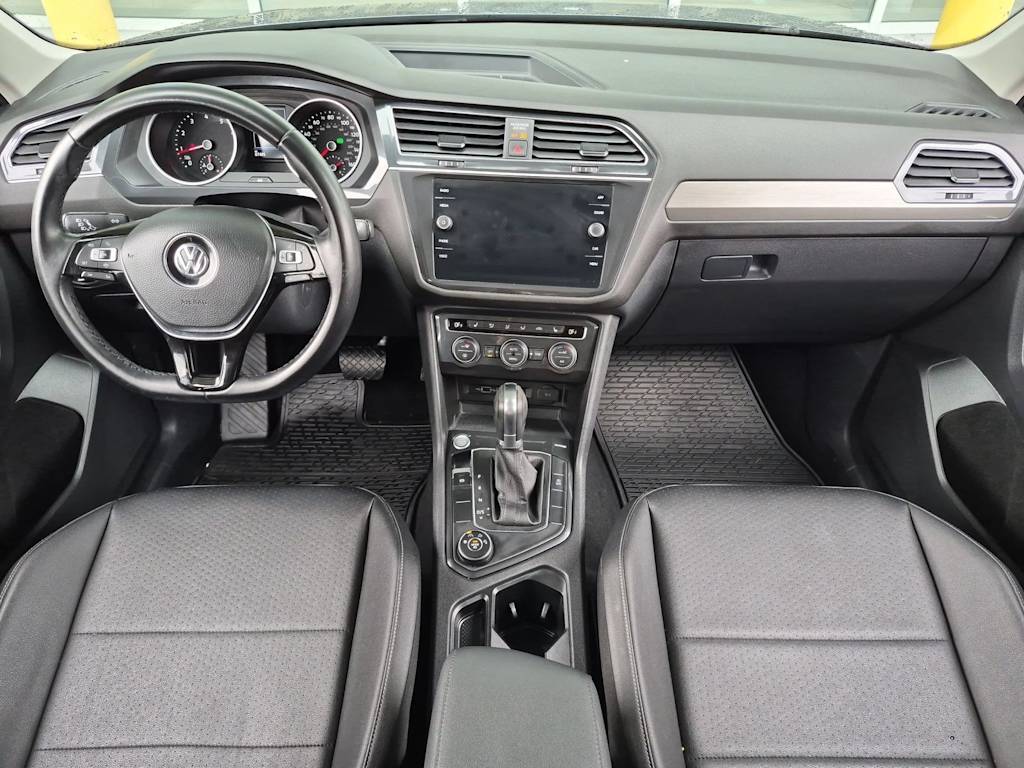 Thumbnail: 2019 Volkswagen Tiguan - 10