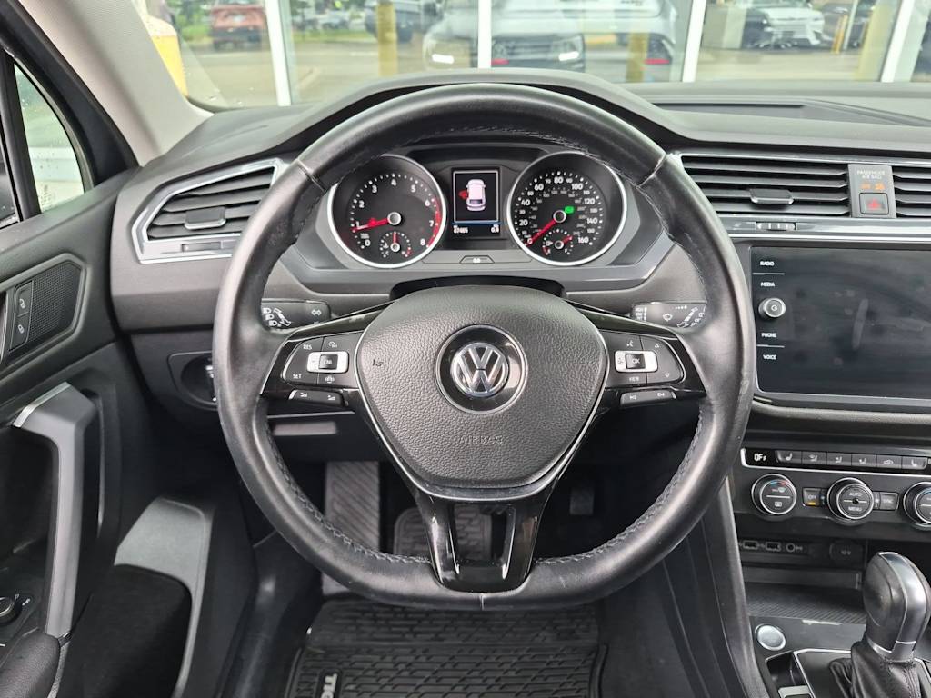 Thumbnail: 2019 Volkswagen Tiguan - 14