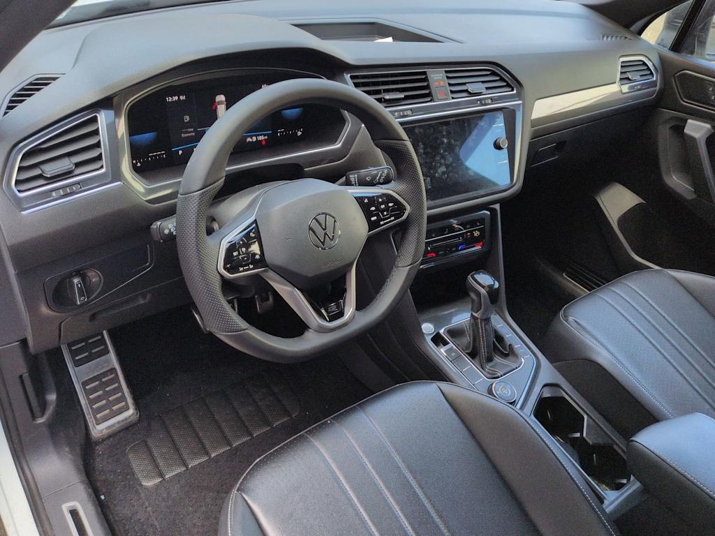 Thumbnail: 2022 Volkswagen Tiguan - 2