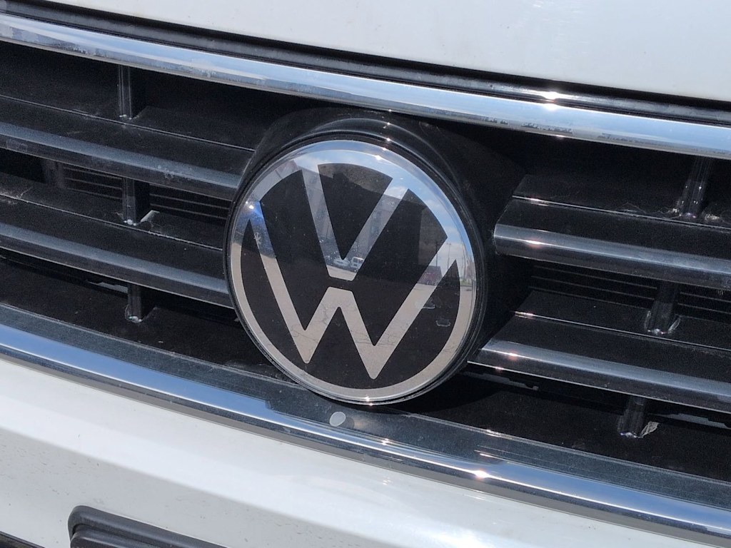 Thumbnail: 2022 Volkswagen Tiguan - 7