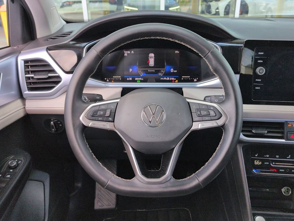 Thumbnail: 2025 Volkswagen Taos - 13