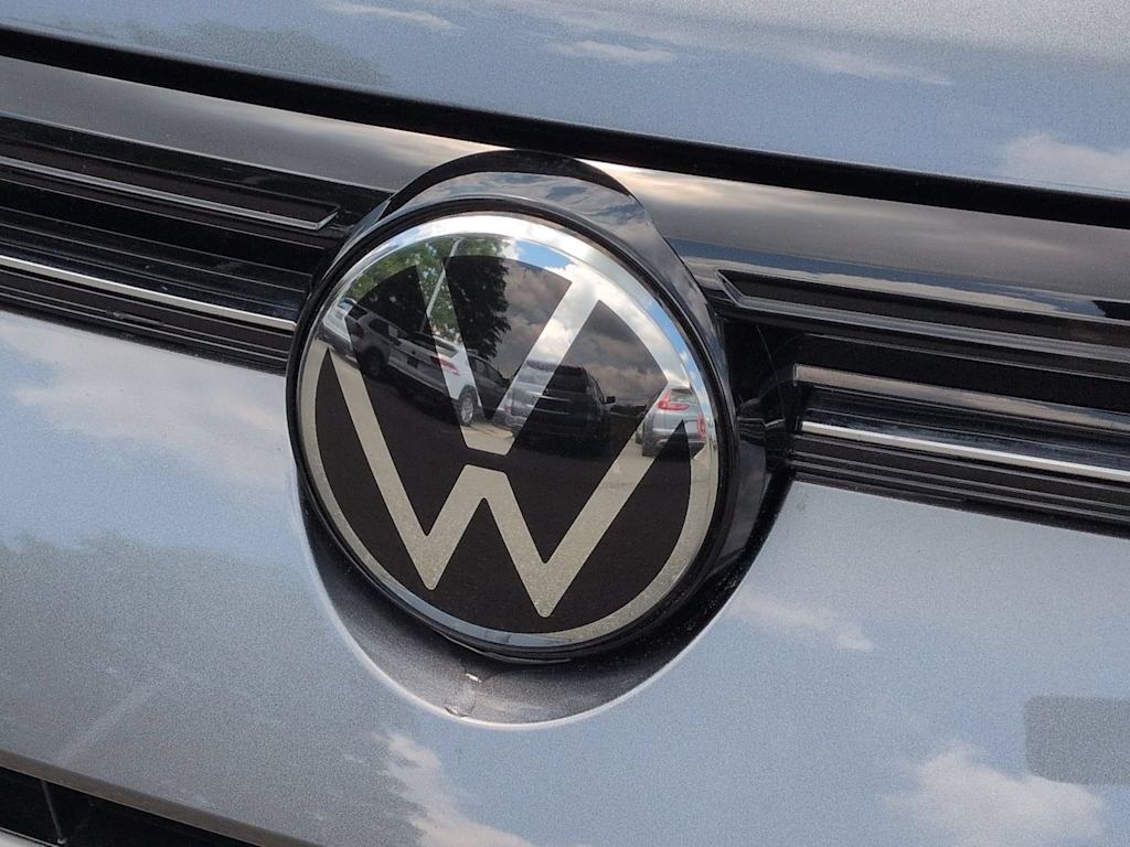 Thumbnail: 2025 Volkswagen Taos - 6