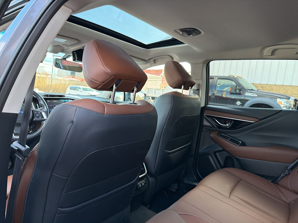 Thumbnail: 2022 Subaru Outback - 11