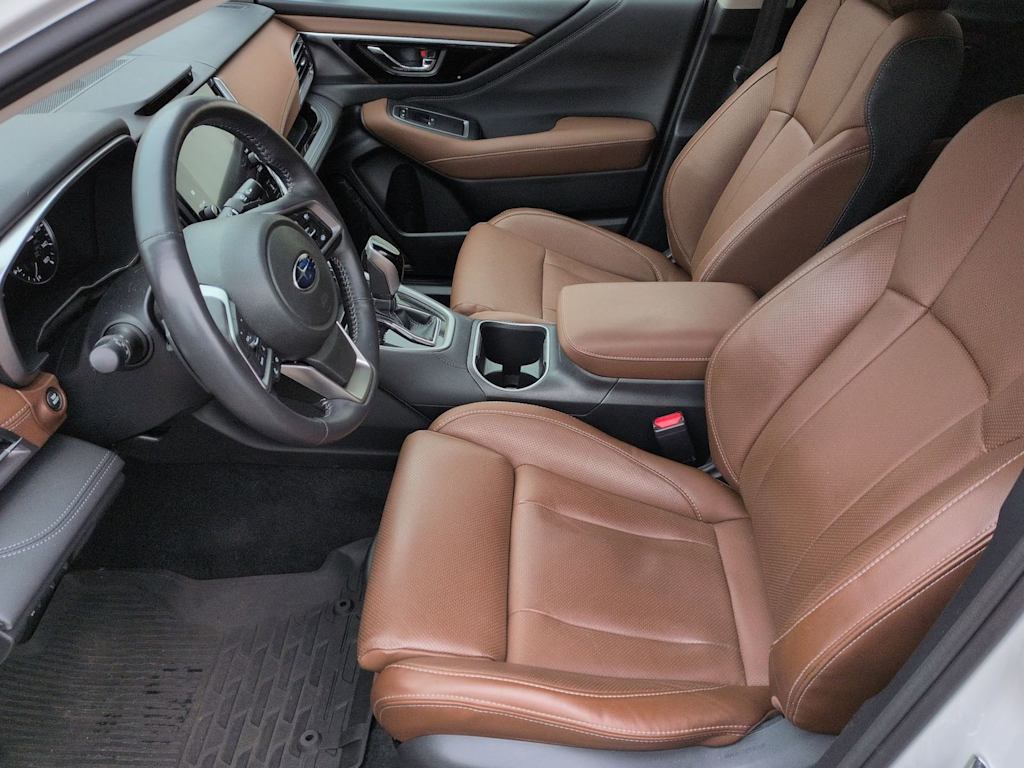 Thumbnail: 2022 Subaru Outback - 10