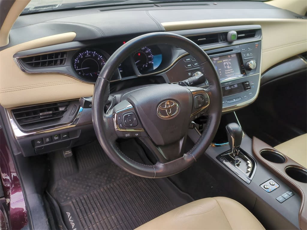 2018 Toyota Avalon XLE 2