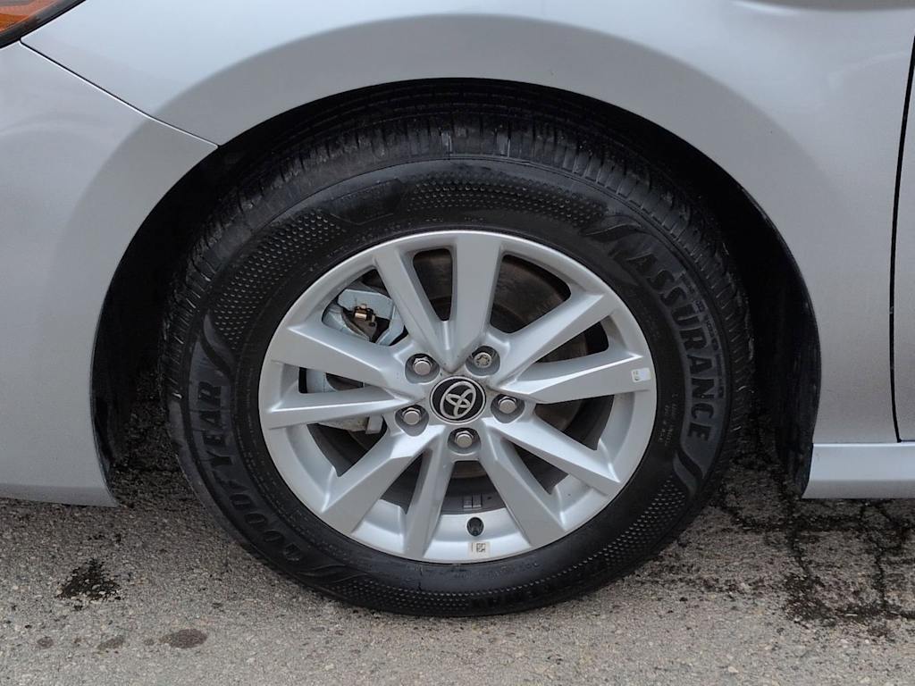 Thumbnail: 2025 Toyota Camry - 8