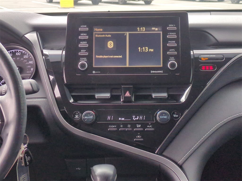 2022 Toyota Camry SE 14