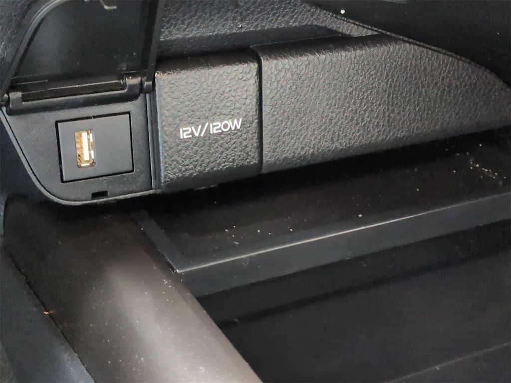 Thumbnail: 2023 Toyota Camry - 36