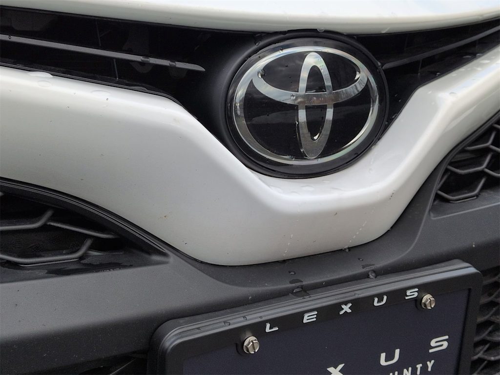 Thumbnail: 2023 Toyota Camry - 27