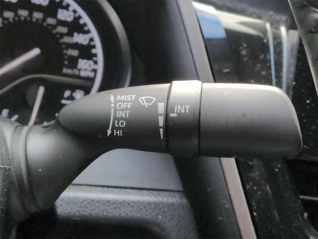 Thumbnail: 2023 Toyota Camry - 15