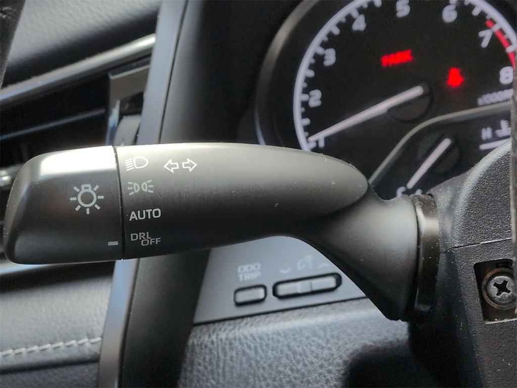 Thumbnail: 2023 Toyota Camry - 33