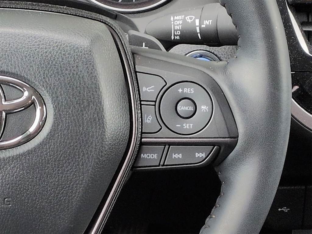 Thumbnail: 2024 Toyota Camry - 32