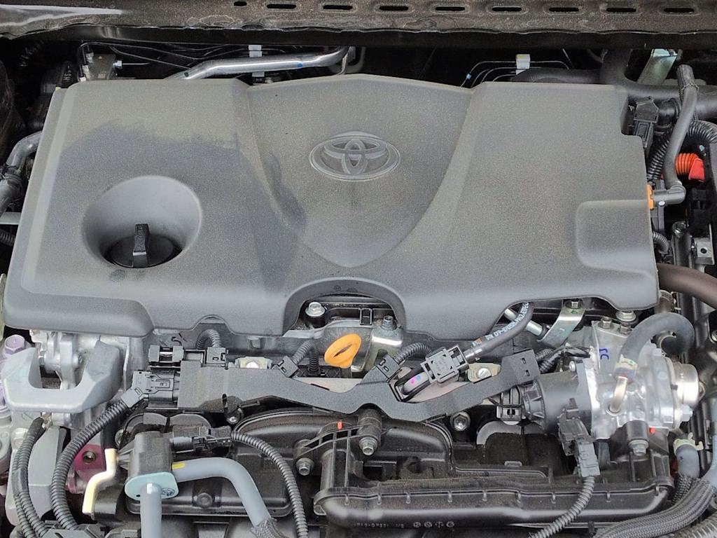 Thumbnail: 2024 Toyota Camry - 9