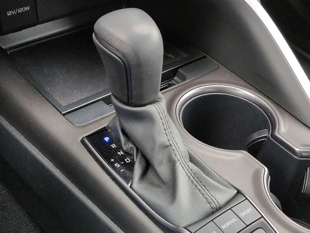 Thumbnail: 2024 Toyota Camry - 17