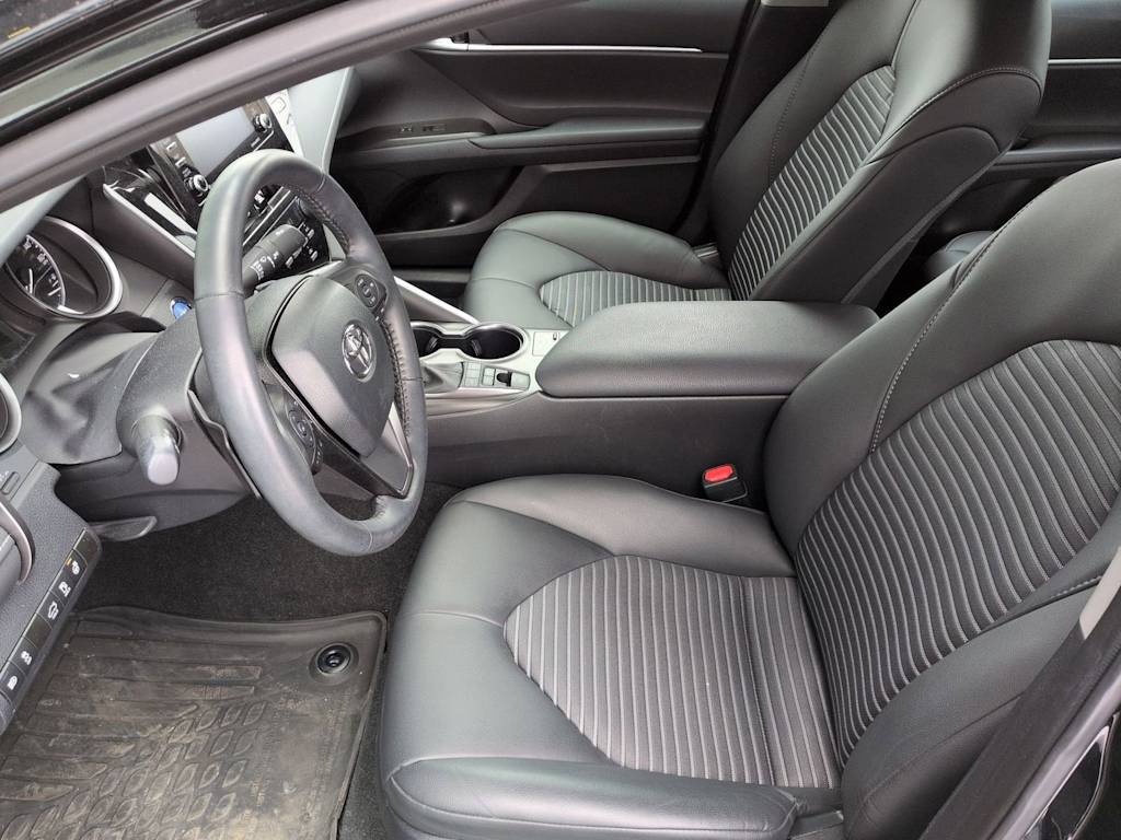 Thumbnail: 2024 Toyota Camry - 11