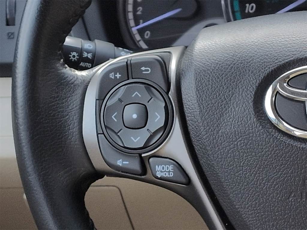 Thumbnail: 2015 Toyota Venza - 31