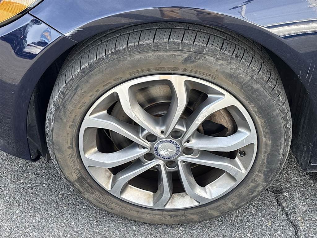 Thumbnail: 2016 Mercedes-Benz C-Class - 6