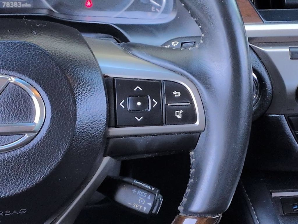 Thumbnail: 2016 Lexus ES - 34
