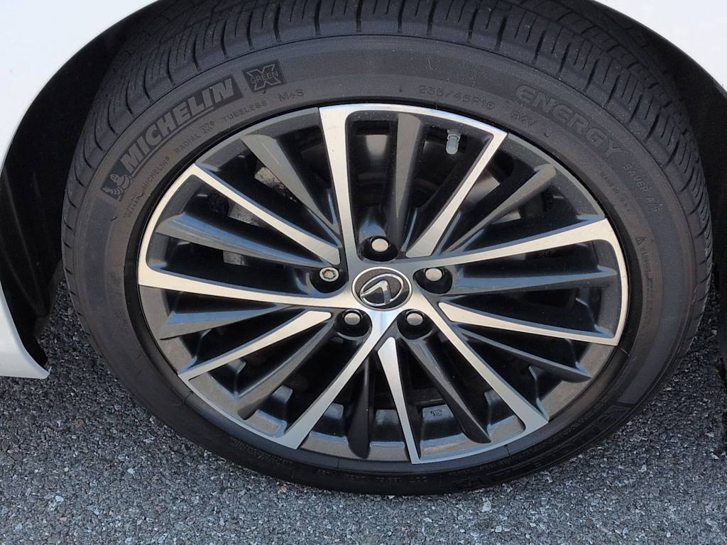 Thumbnail: 2023 Lexus ES - 8