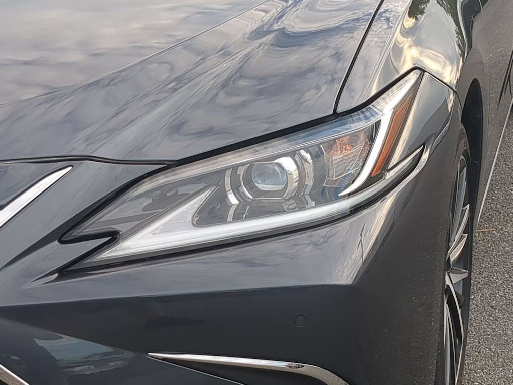 Thumbnail: 2024 Lexus ES - 26