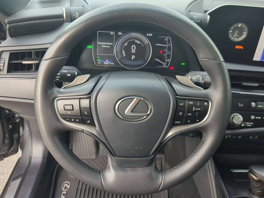 Thumbnail: 2024 Lexus ES - 12