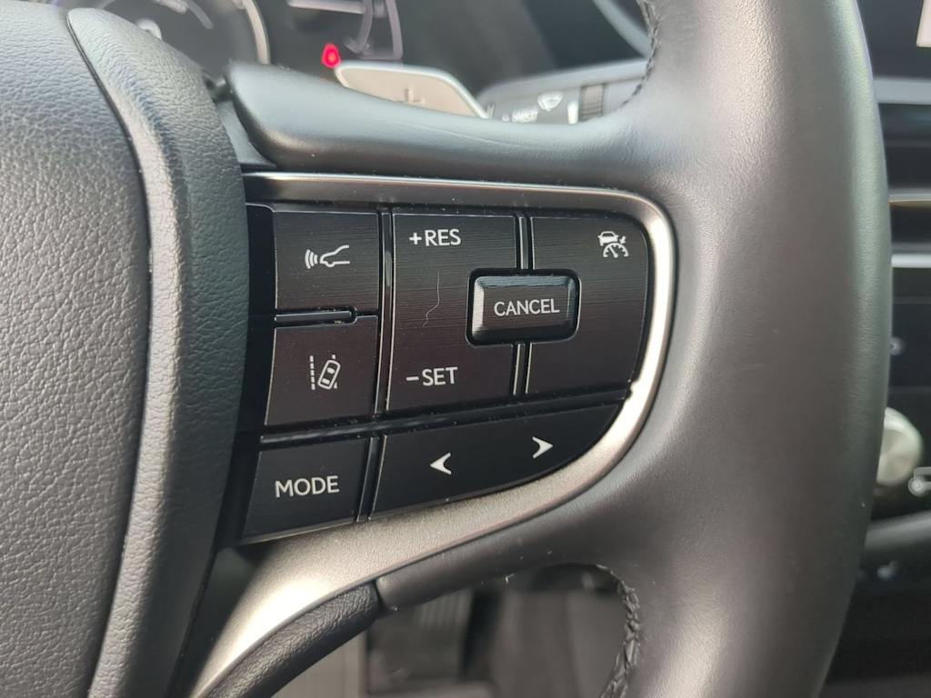 Thumbnail: 2024 Lexus ES - 33