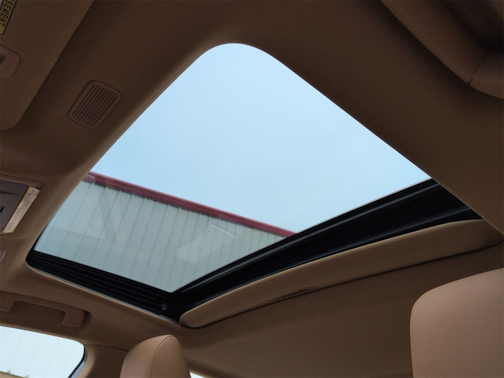 Thumbnail: 2025 Lexus ES - 29