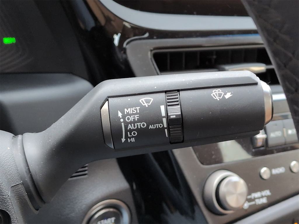 Thumbnail: 2025 Lexus ES - 15