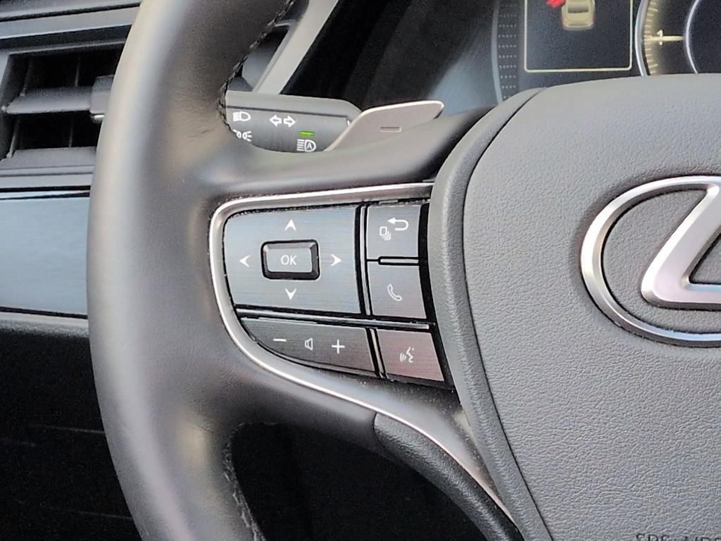 Thumbnail: 2025 Lexus ES - 33