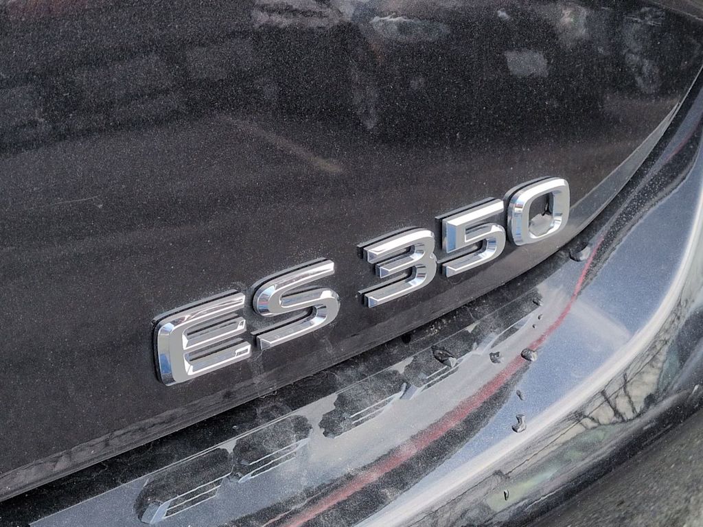 Thumbnail: 2025 Lexus ES - 6