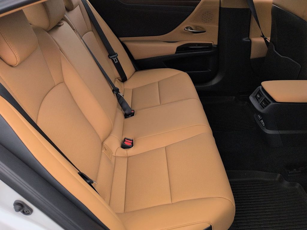 Thumbnail: 2025 Lexus ES - 29