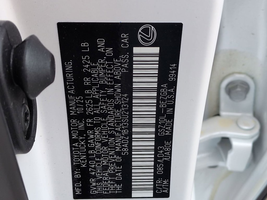 Thumbnail: 2025 Lexus ES - 20