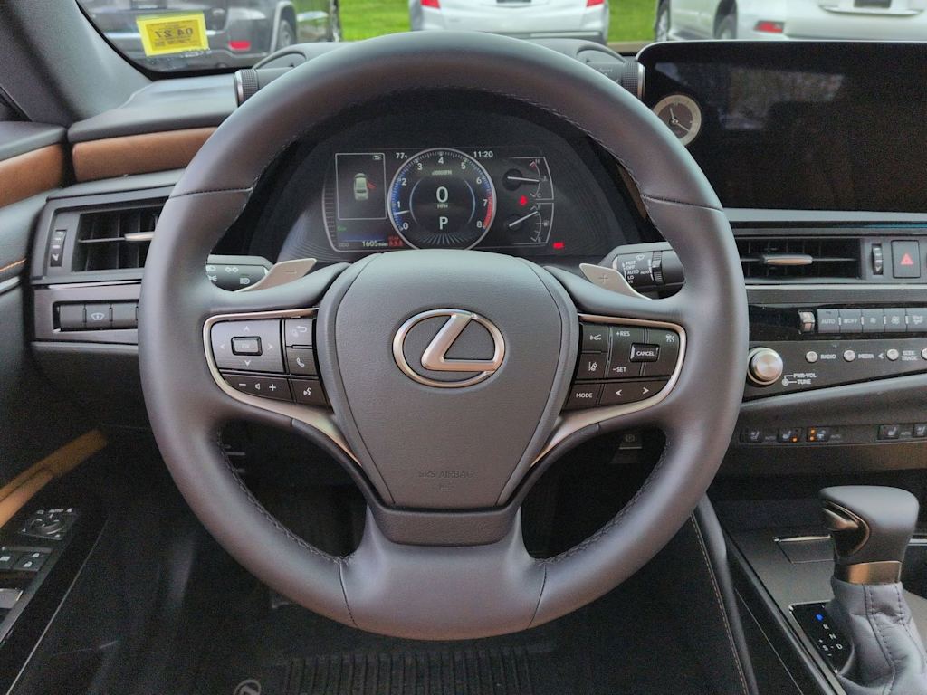 Thumbnail: 2025 Lexus ES - 14