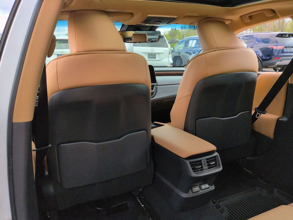 Thumbnail: 2025 Lexus ES - 12