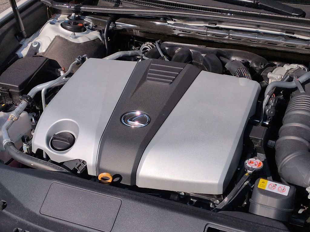 Thumbnail: 2025 Lexus ES - 9