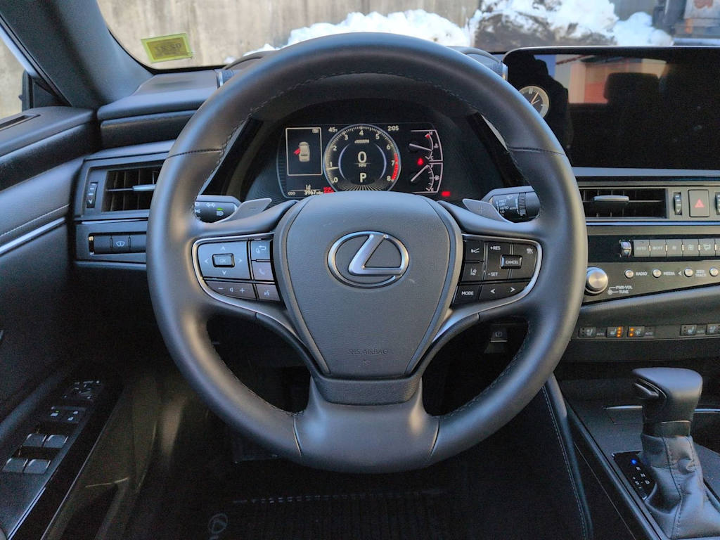 Thumbnail: 2025 Lexus ES - 14