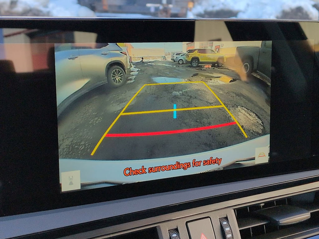 Thumbnail: 2025 Lexus ES - 16