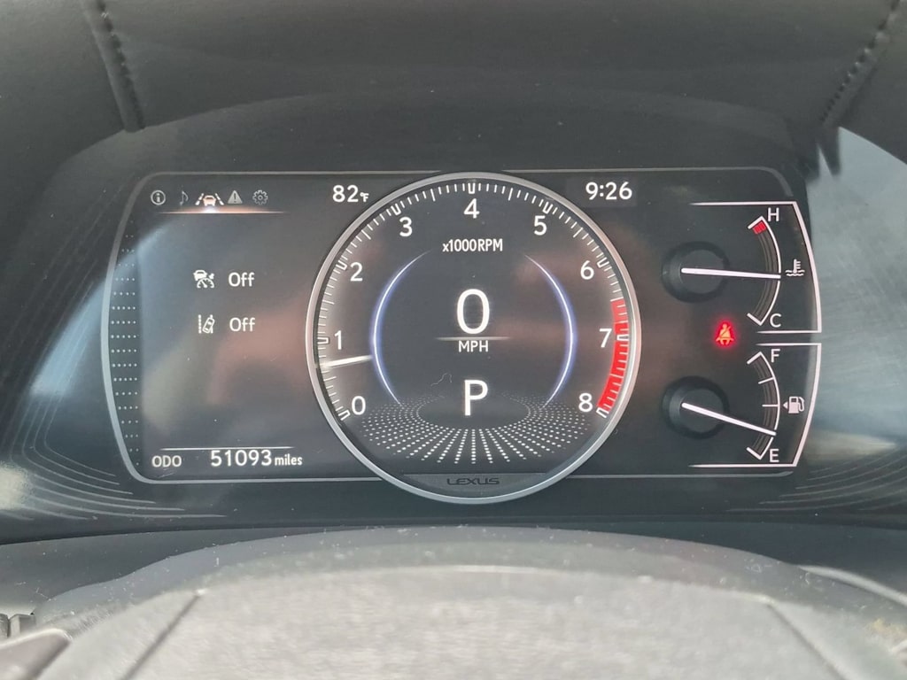 Thumbnail: 2021 Lexus ES - 17