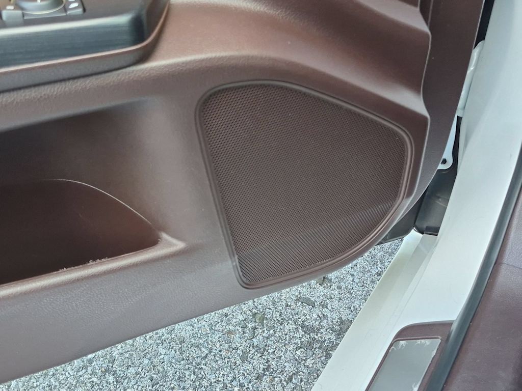 Thumbnail: 2021 Lexus ES - 37