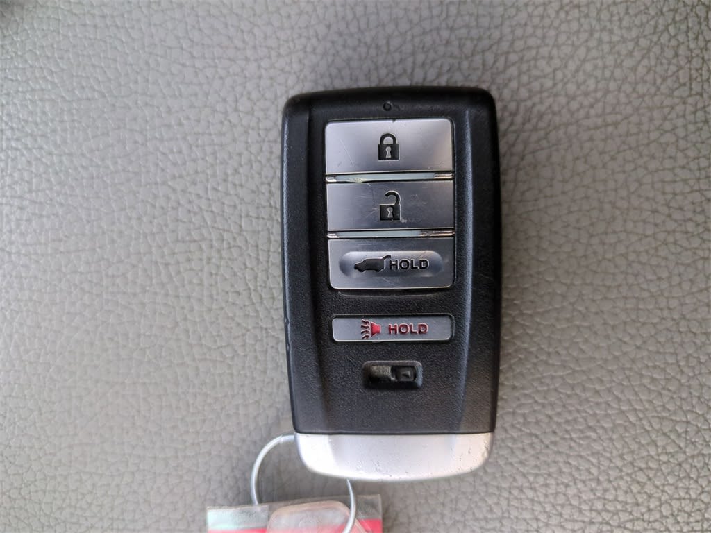 2017 Acura MDX Base 18