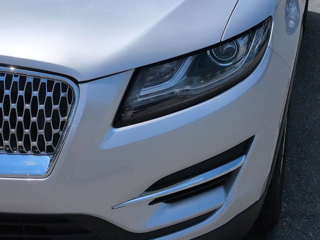 Thumbnail: 2019 Lincoln MKC - 25