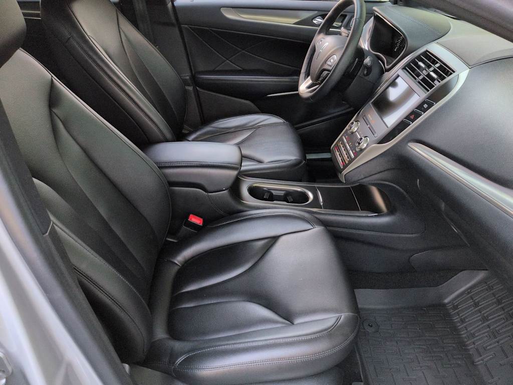 Thumbnail: 2019 Lincoln MKC - 12