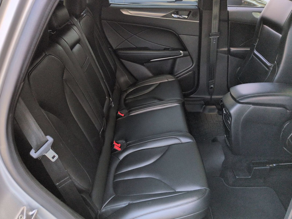Thumbnail: 2019 Lincoln MKC - 29