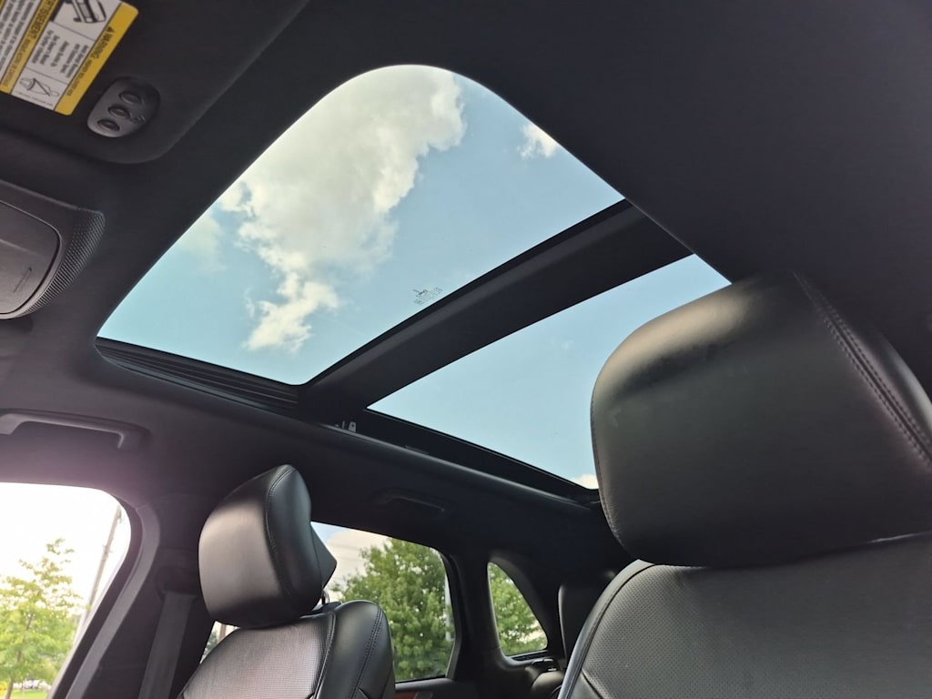 Thumbnail: 2019 Lincoln MKC - 28