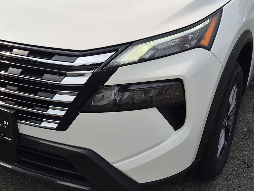 Thumbnail: 2024 Nissan Rogue - 26