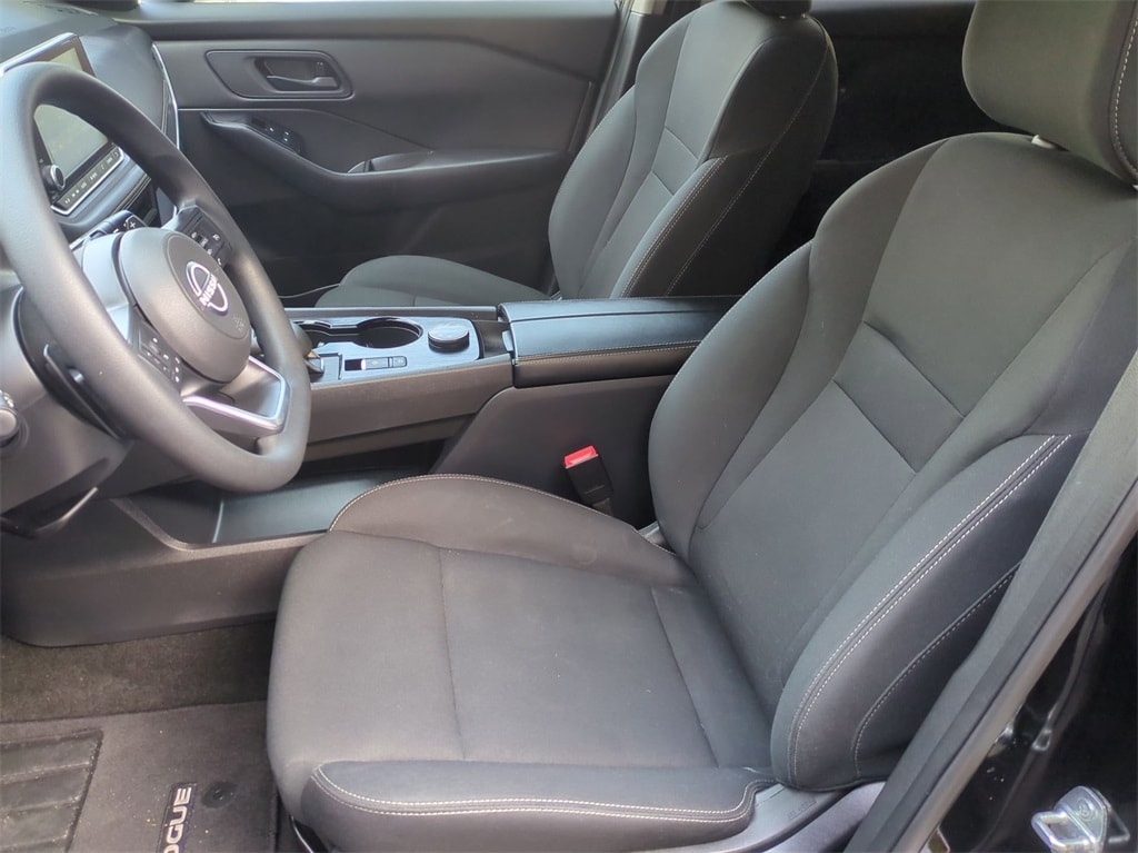 2024 Nissan Rogue S 11