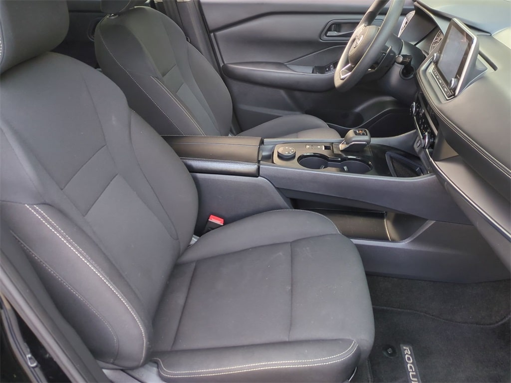 2024 Nissan Rogue S 29