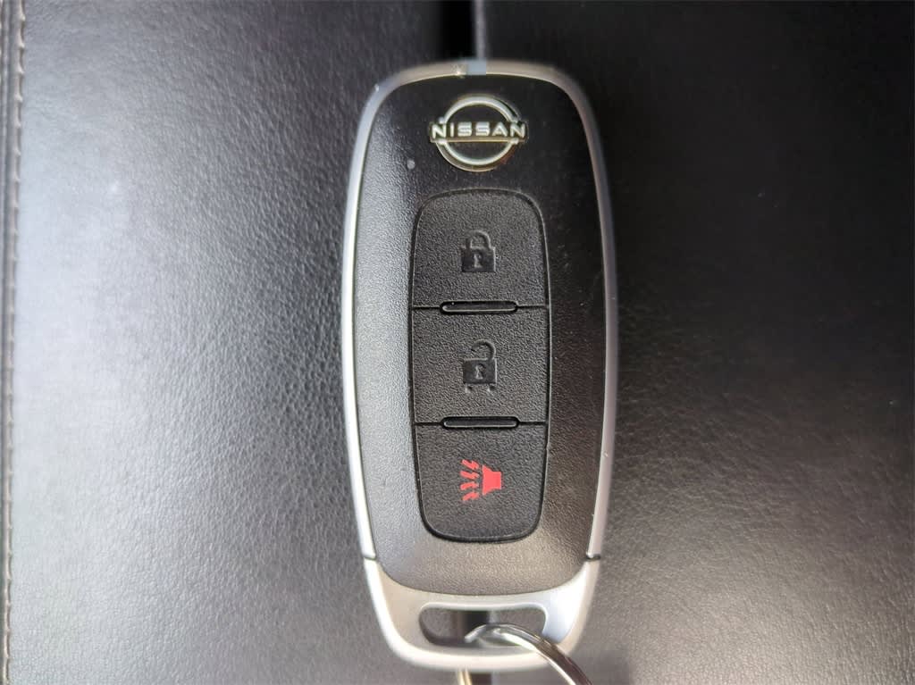2024 Nissan Rogue S 19